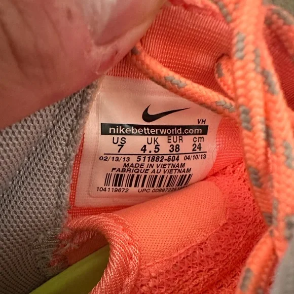 Size 7 Nike Roshes - Picture 4 of 6